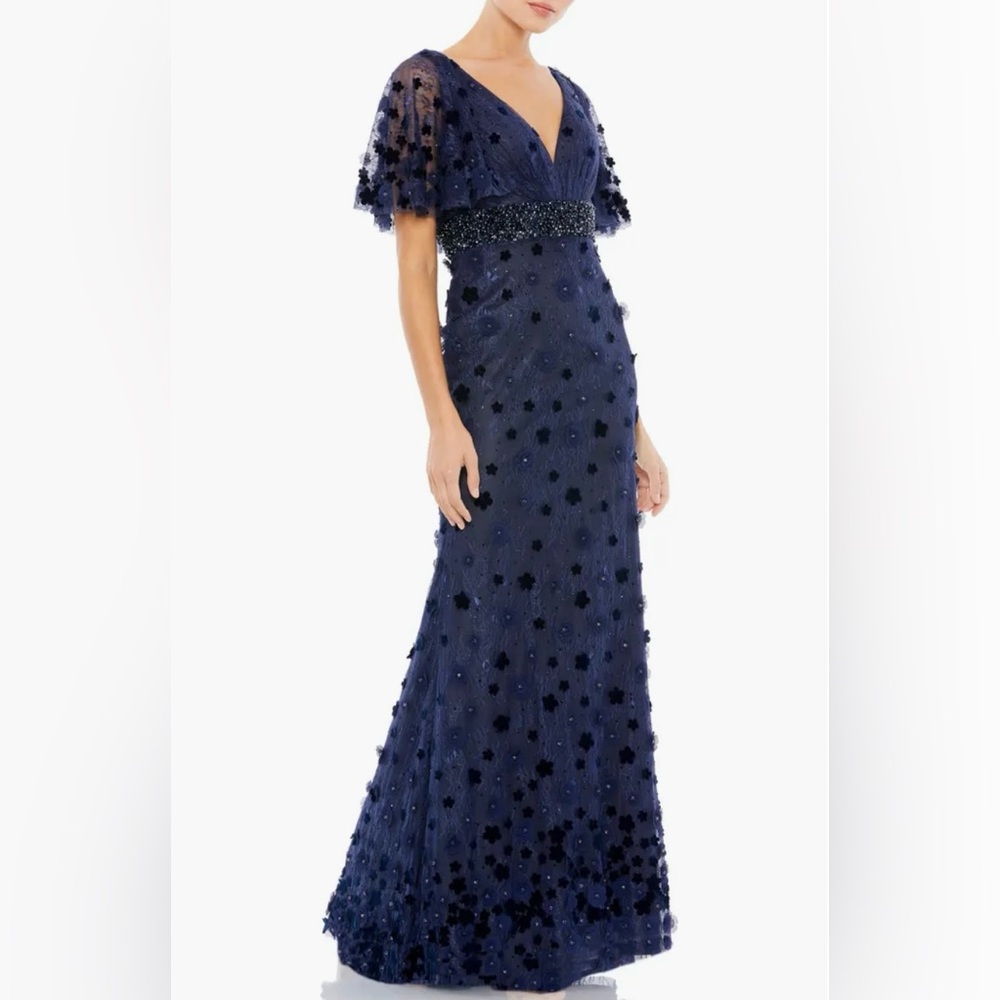 Mac Duggal Floral Appliqué Flutter Sleeve Lace Gown